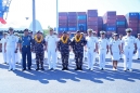 พลเรือตรี สุทิน หลายเจริญ ผู้อำนวยการท่าเรือสัตหีบ ฐานทัพเรือสัตหีบ ให้การต้อนรับหมู่เรือสาธารณรัฐอินโดนีเซีย