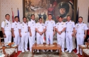 พลเรือตรี สุทิน หลายเจริญ ผู้อำนวยการ การท่าเรือสัตหีบ ฐานทัพเรือสัตหีบ รับการเยี่ยมคำนับจากผู้ช่วยผู้บัญชาการกองเรือฟริเกตุ กองทัพเรือสาธารณรัฐอินโดนีเซีย