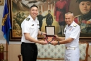 รองผู้บัญชาการฐานทัพเรือสัตหีบ รับการเยี่ยมคำนับจาก นาวาโท CHANG WING CHIEN, CHRISTOPHER ผู้บังคับการเรือ RSS ENDURANCH กองทัพเรือ สิงคโปร์